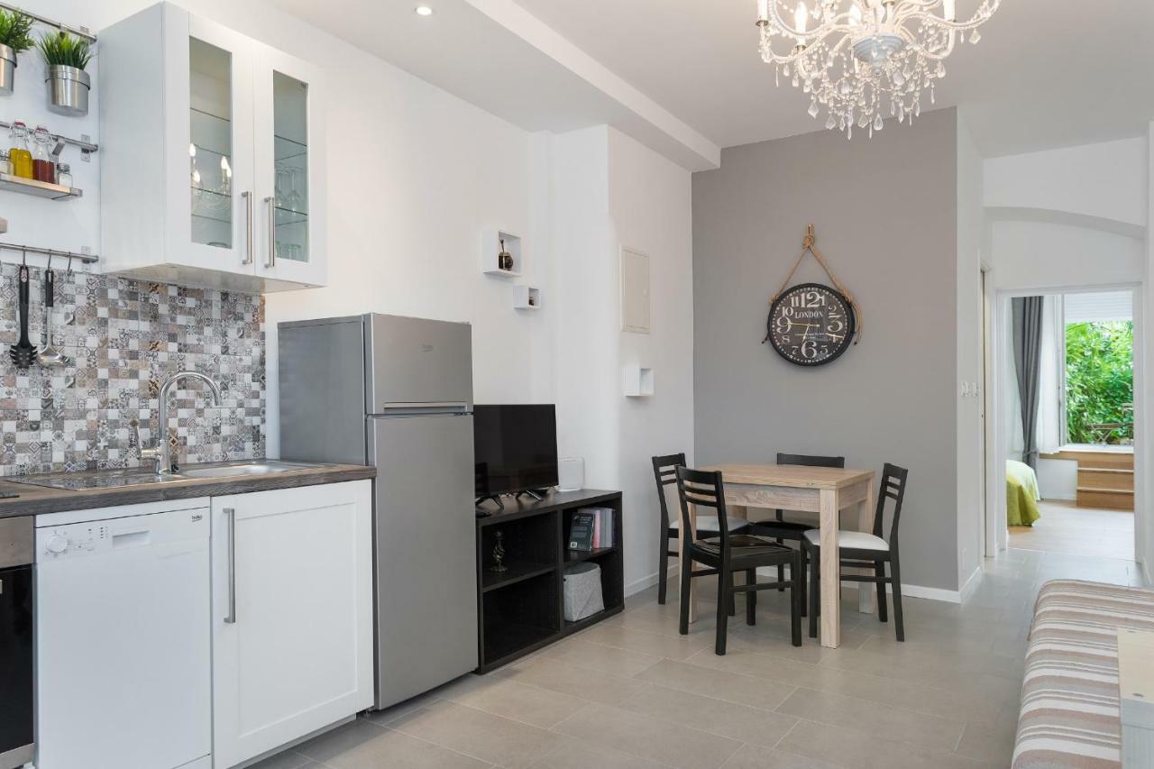 Apartment Secret Garden Οπατία Εξωτερικό φωτογραφία
