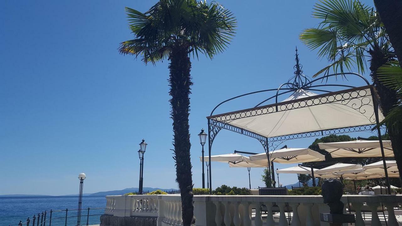 Apartment Secret Garden Οπατία Εξωτερικό φωτογραφία